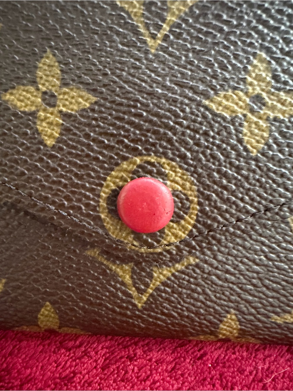 Louis Vuitton Josephine Monogram Continental Wallet with Red Snap - Picture 10 of 11